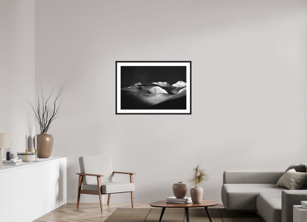 90 x 60 cm, Black Wooden Frame Powder Day, Tignes