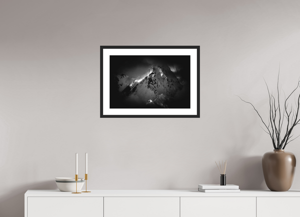 60 x 40 cm, Black Wooden Frame Fleeting Glimpse