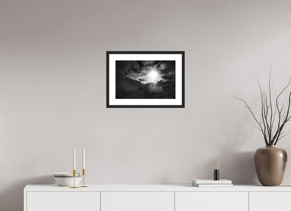 46.2 x 30 cm, Black Wooden Frame Break in the Storm, Meribel